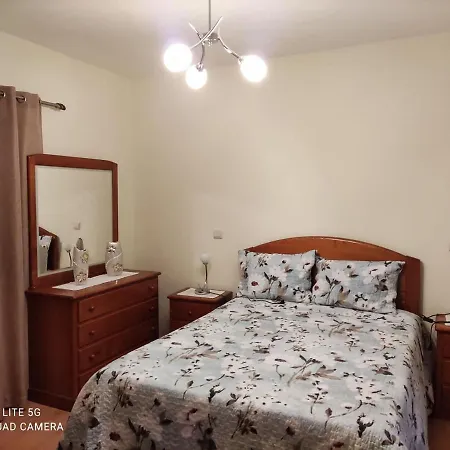 Casa Grilo Holiday home *